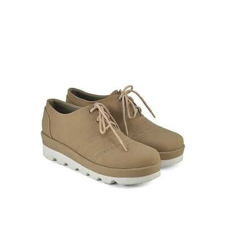 Sepatu Kasual Wanita BCC 906 CBR SIX