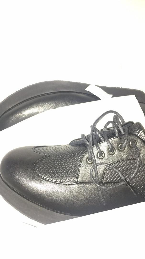 Elmwood Platform Black