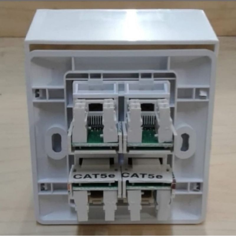 Face plate Wallplate 4 port Rj45 Cat5e +modular Rj45+OutBow Box