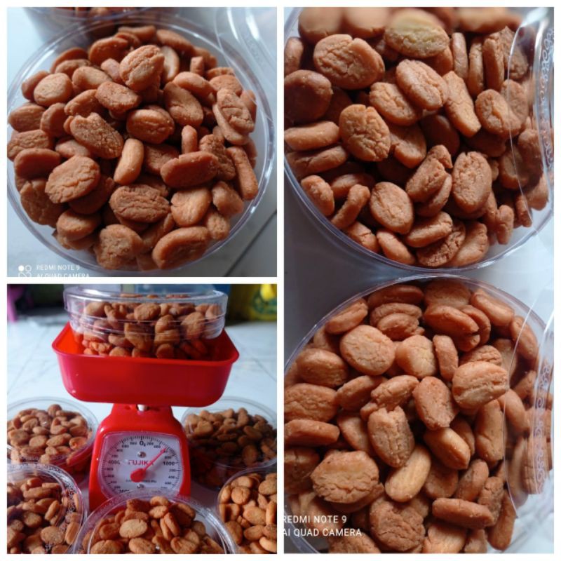 

snack Biji Ketapang