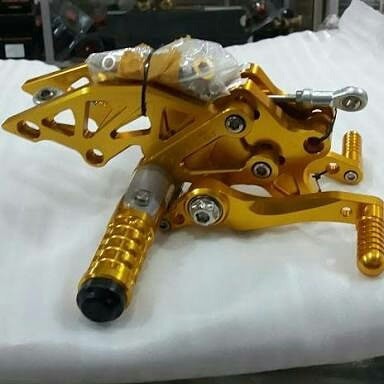 Footstep underbone Honda allnew CBR 150r Facelift merk NUI Racing