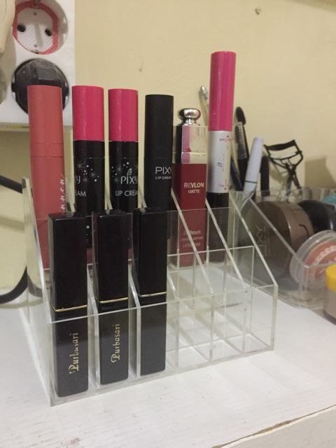 Acrylic Tempat Lipstik Ukuran Kotak 2cm, T24