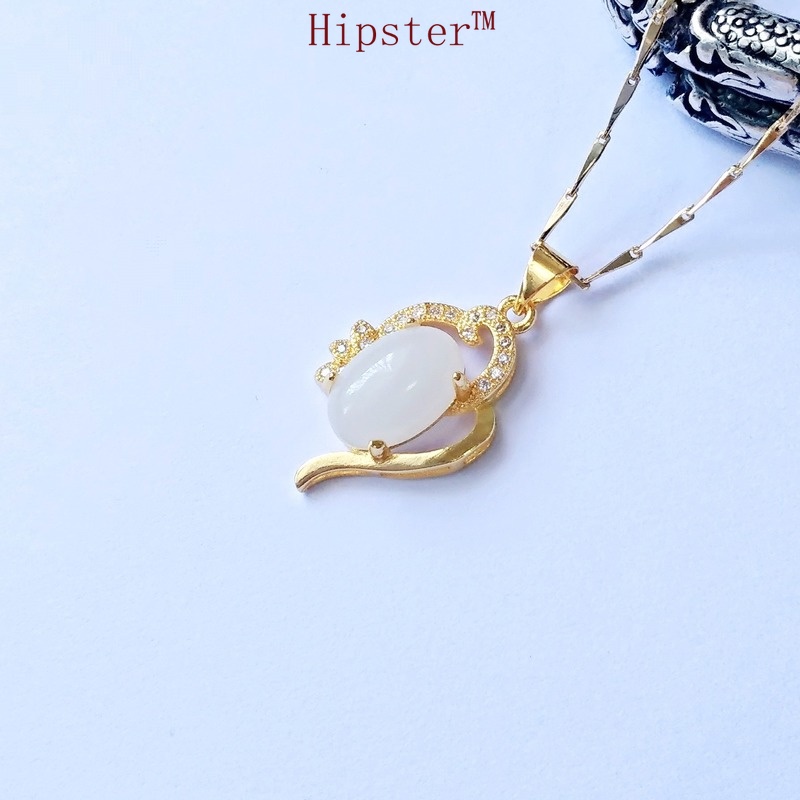 New Fashion Elegance Retro Micro Inlay Rhinestones White Jade Pendant Necklace