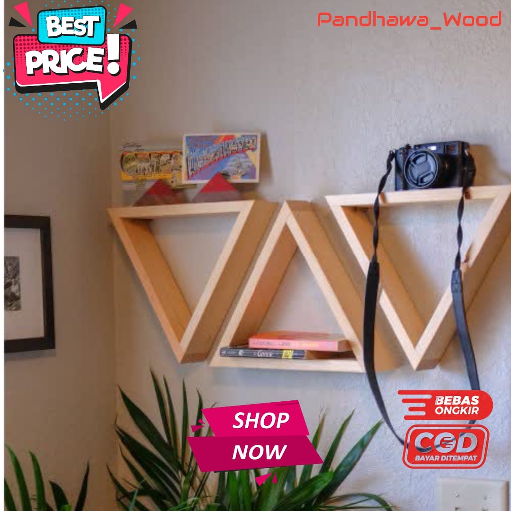 Rak dinding kayu segitiga