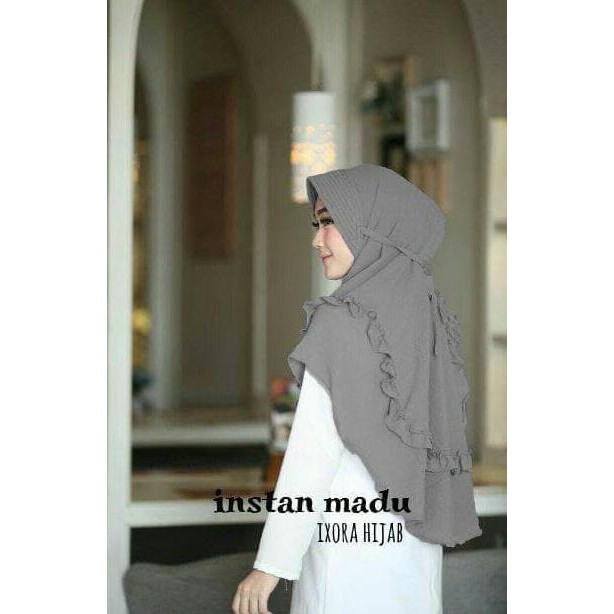Bergo Instan Madu Original by Ixora Hijab