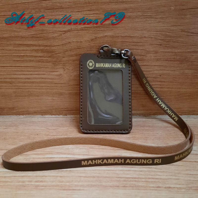 

Tempat Id Card Mahkamah Agung MA RI Kulit Holder Id Card Kulit MA Mahkamah Agung RI Kalung
