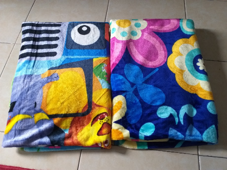 Ww Selimut Vito - Sutra Panel - Pilihan Motif Part 1 - 150x200 - Rosanna Group