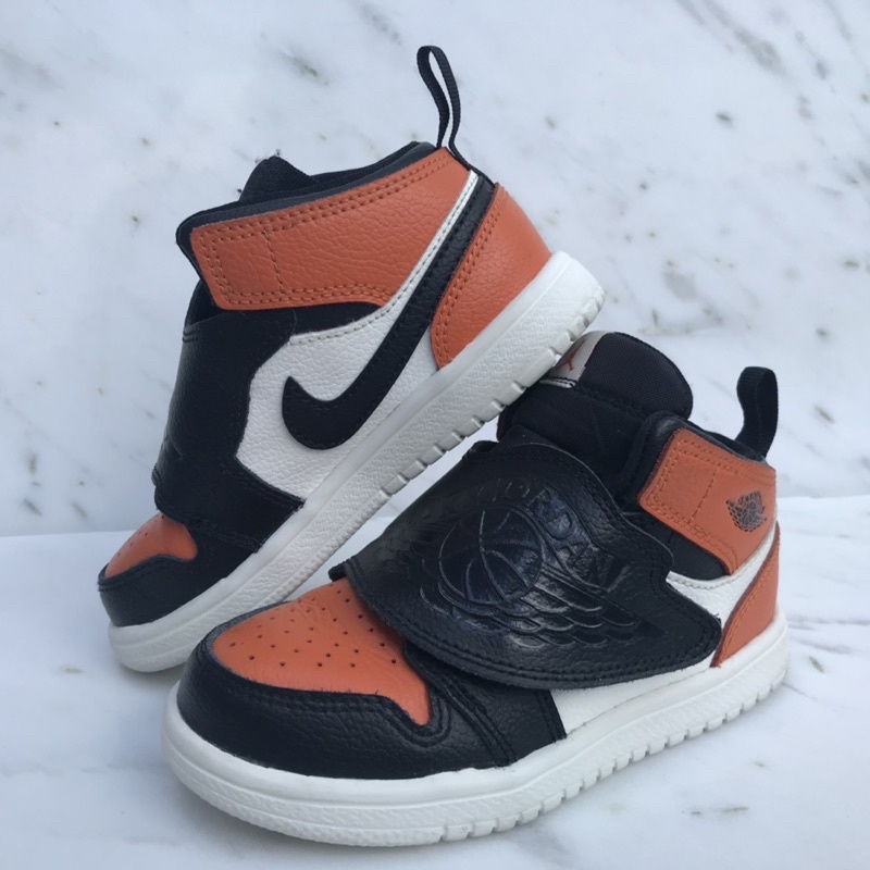 Preloved Sepatu Anak Sky Jordan 1