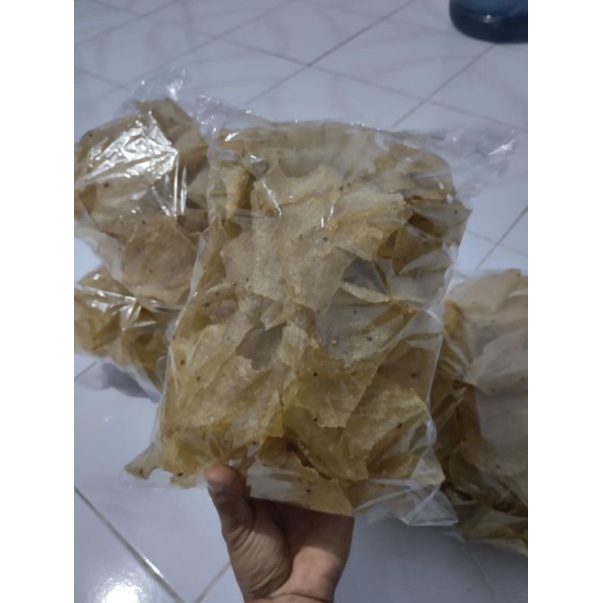 

krupuk gendar 200 gram. gurih, kwalitas tidak bau obat