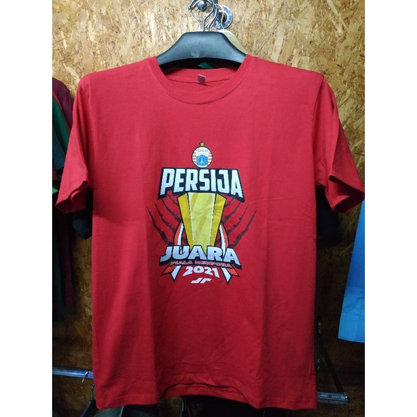 Kaos desain persija juara piala Menpora 2021 ready size s m L xl dan xxl nambah biaya ceban aja.