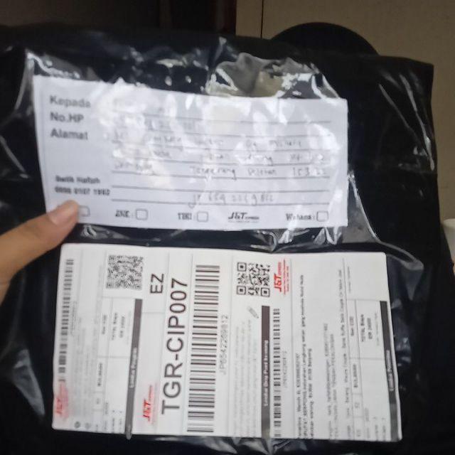 Maura Couple - Sania Ruffle Batik Couple Ori Ndoro Jowi Dnt Garansi Termurah Shopee  Brukat Mutiara