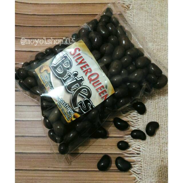

RESTOCK !!! Cokelat Silverqueen Bites Cashew Mete / Almond 1.000 gram / Kiloan