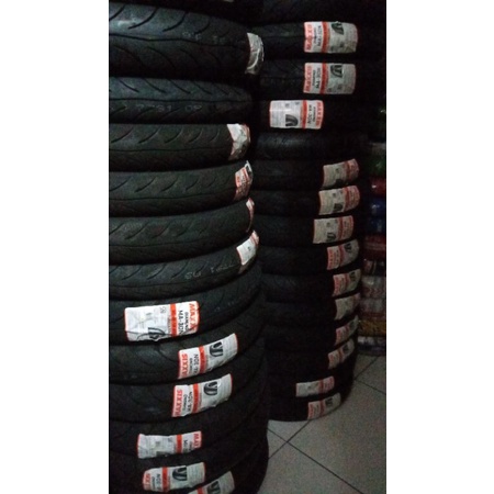 BAN BELAKANG HONDA VARIO 125 VARIO 150 90 90 14 TUBELES MAXXIS THAIWAN