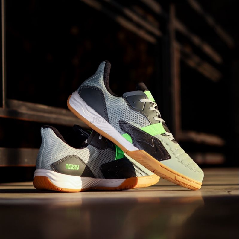 Specs Sepatu Futsal Metasala Void IN- Cloud/Dust/Green Gecko