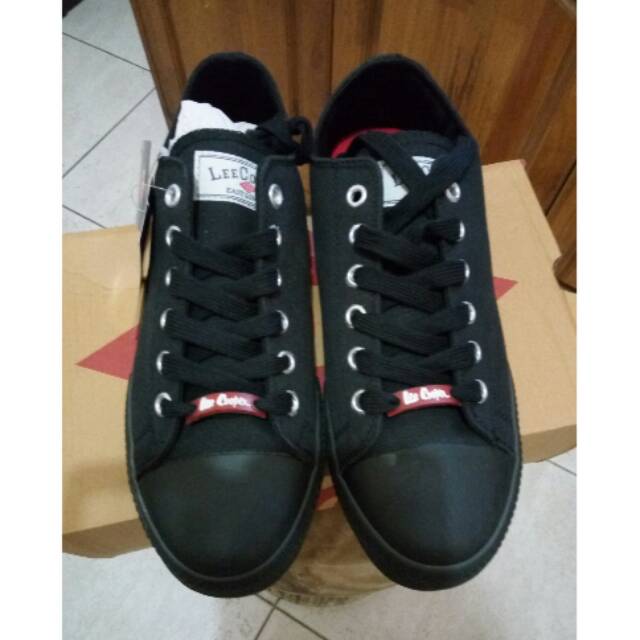 SEPATU LEE COOPER HEFA LOW 42