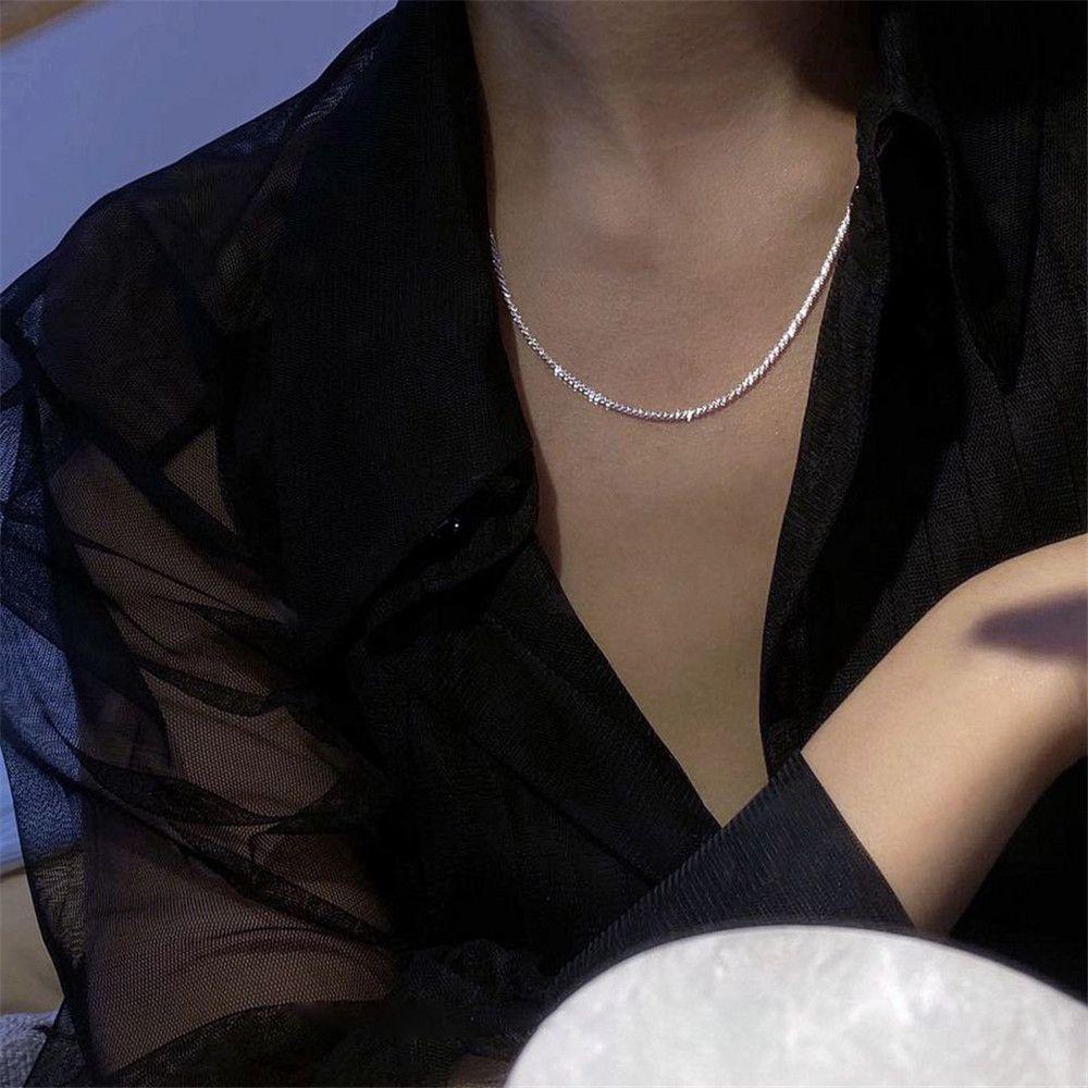 Kalung Choker Rantai Clavicle Berkilau Untuk Wanita