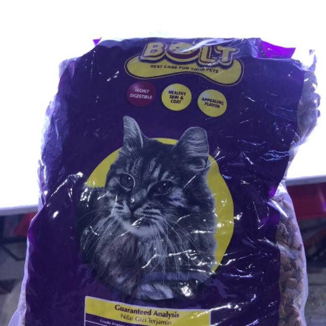 Bolt makanan kucing 1 kg ikan