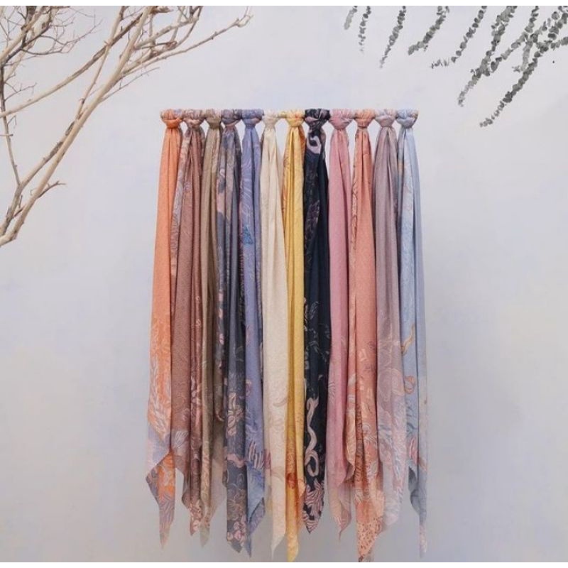 Kana scarf wearing klamby ( klamby sale 12.12 ) wearing klamby sale