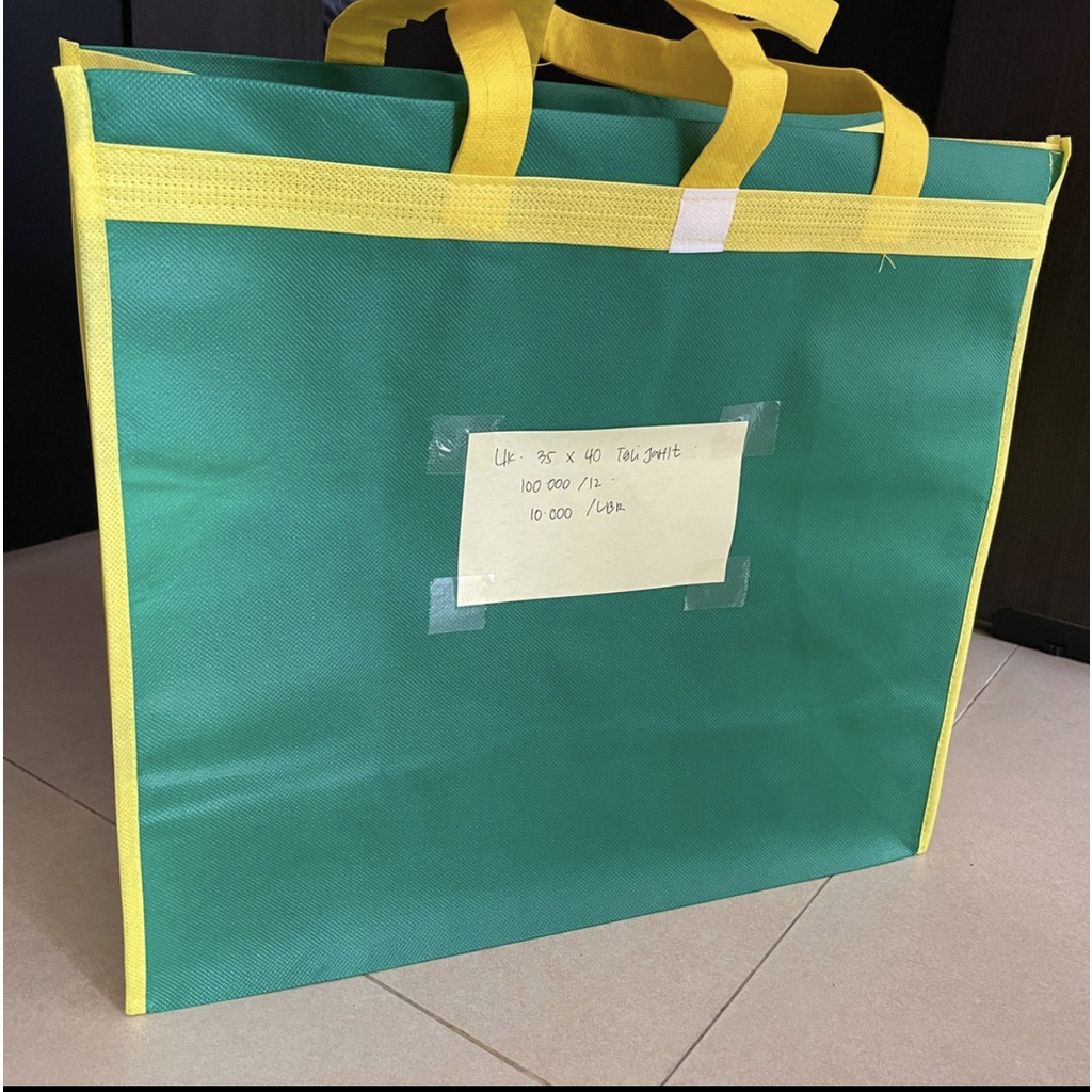 

Tas Kain Kanvas 35x40 / Goodie Bag / Tas Spunbound Jahit / Tas Souvenir / Dust Bag / Pouch 35x40 / Tas Kain Kantong Polos Goodiebag Souvenir Hampers Ultah