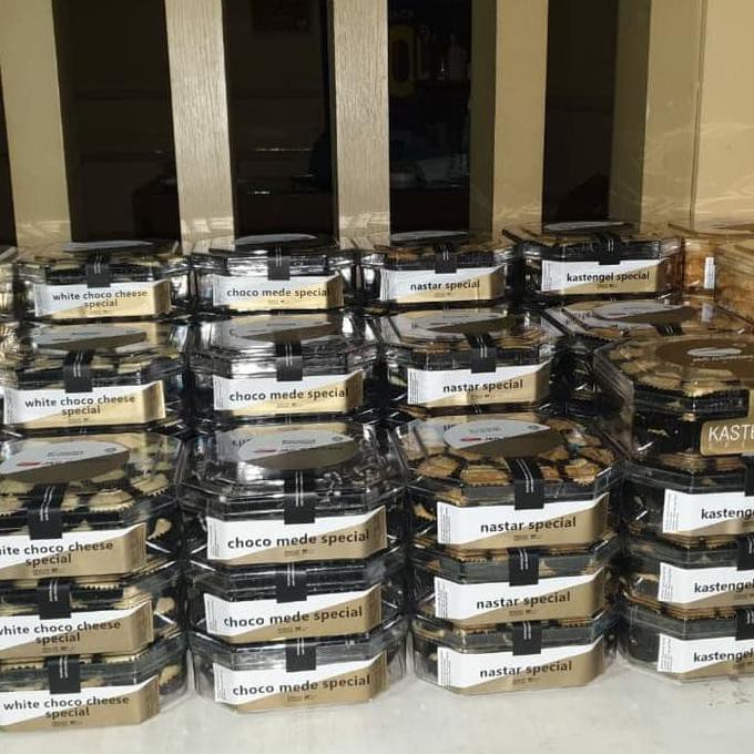 

j&c cookies toples segi delapan spesial jnc kuker lebaran parcel natal