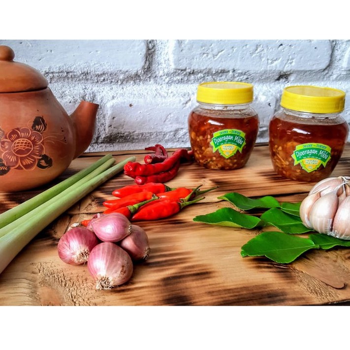 

Sambel Botolan Djoeragan Mikha varian Sambal Matah