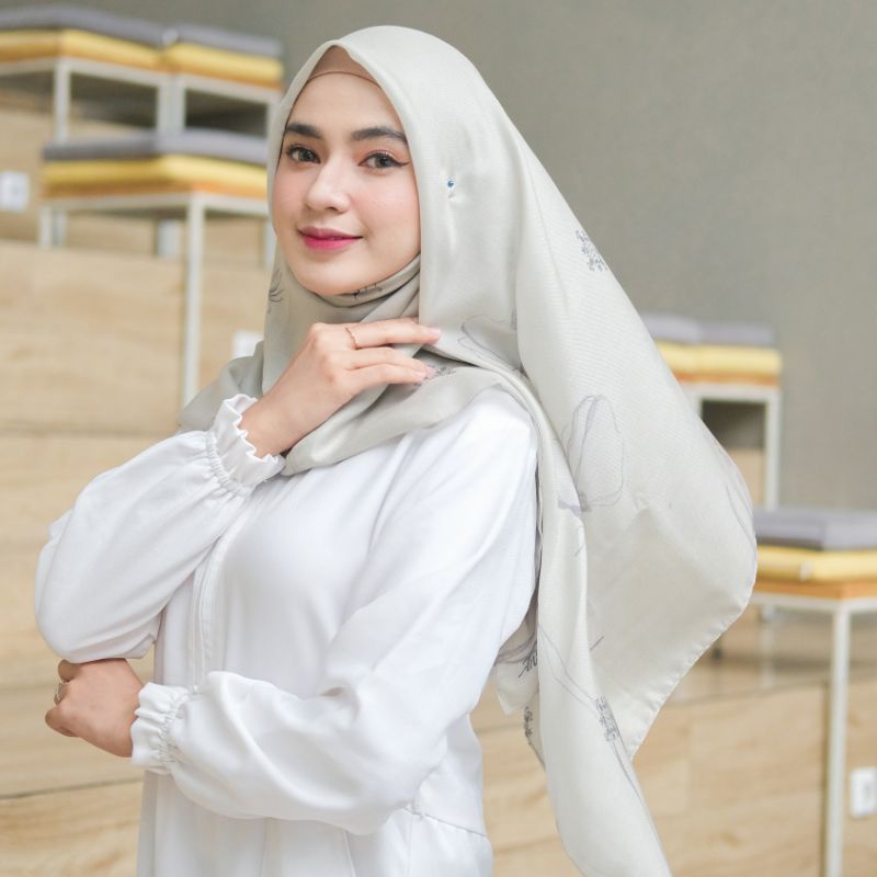 Hijab/Jilbab Voal Motif Segi Empat ASRA