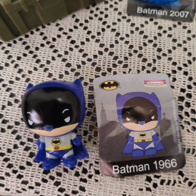 Mini figure Batman indomaret 1966