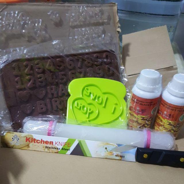 Pisau Roti / Pisau Pemotong Cake - Dua Sisi, Sisi Tajam Untuk Pemotong