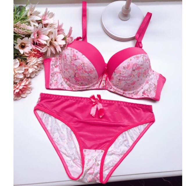 Bra Set (BS1) Sexy Elisa / Pakaian dalam set / BH dan panty