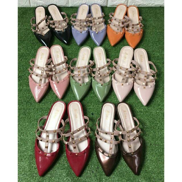  SANDAL  VALENTINO ALINA STUDD SANDAL  JELLY  Shopee  Indonesia