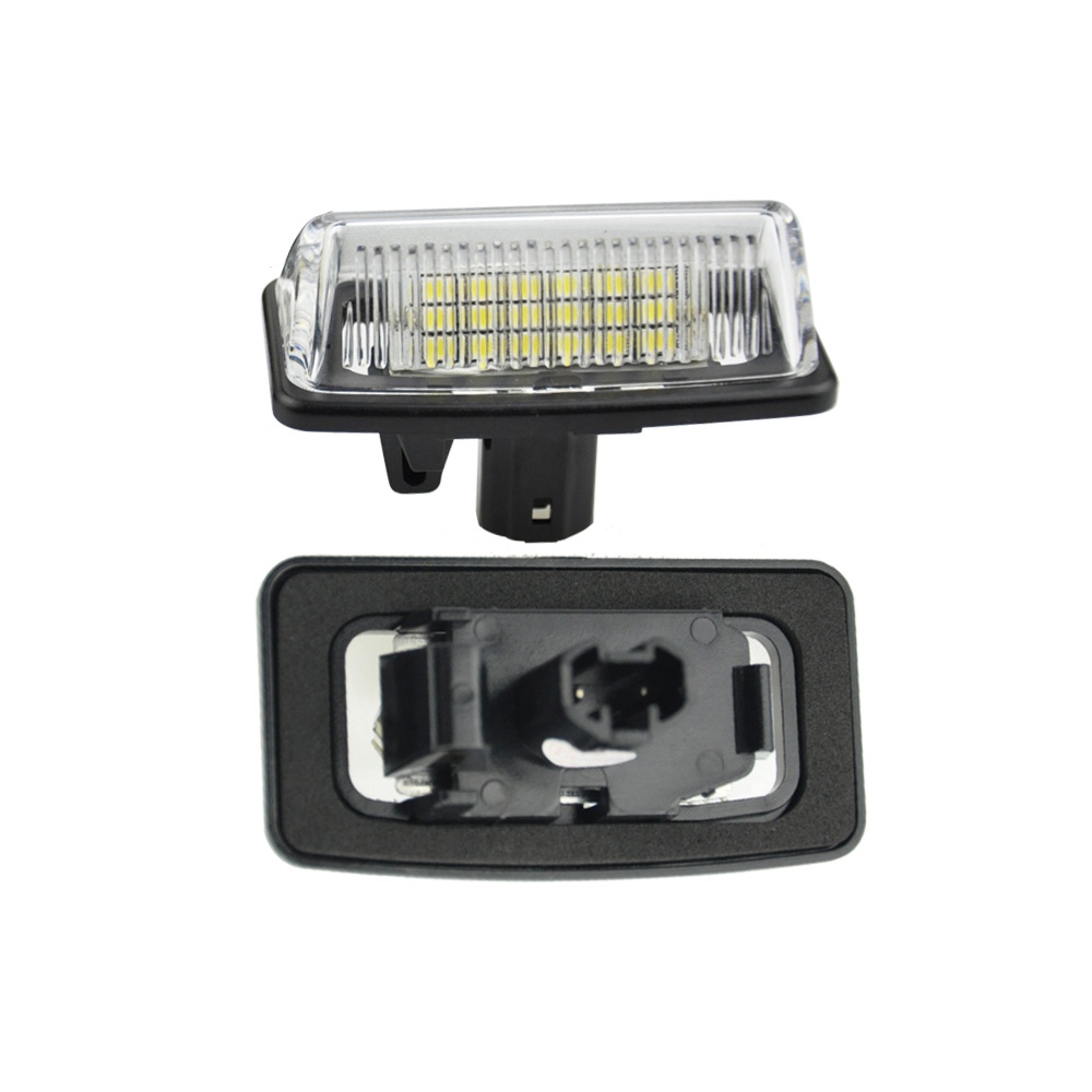 2pcs Lampu LED Plat Nomor Kendaraan Untuk Toyota Alphard Wish Noah / Voxy Estima Caldina Corolla Majesta Starlet Sprinter