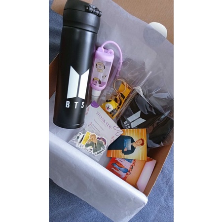 

BTS Hampers / Kado ARMY / Hampers KPOP