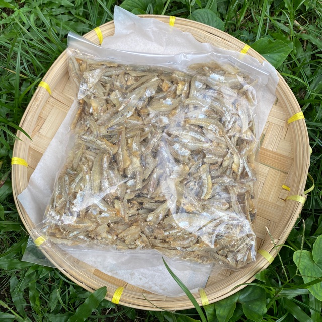 

ikan teri belah 500 gr