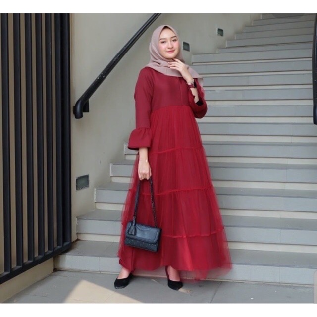 JENIFER GAMIS / GAMIS JARING GARIS TIGA