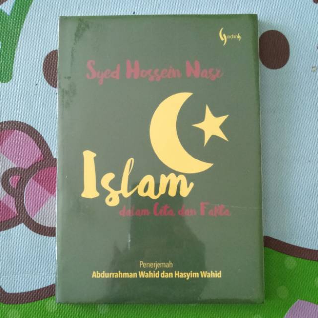 Islam Dalam Cita dan Fakta Syed Hussein Nasr