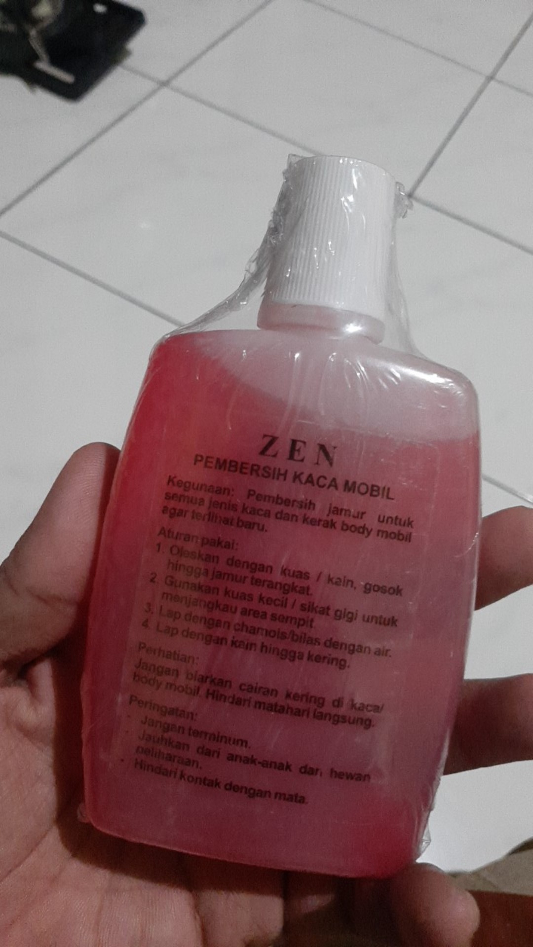 Obat Pembersih Jamur Kerak Kaca Mobil Penghilang Serbaguna