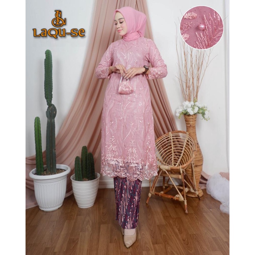 Setelan Kebaya Wisuda Wanita Terlaris Baju Pesta Kondangan Modern Dress Perempuan Terbaru By Laquse_kebaya2