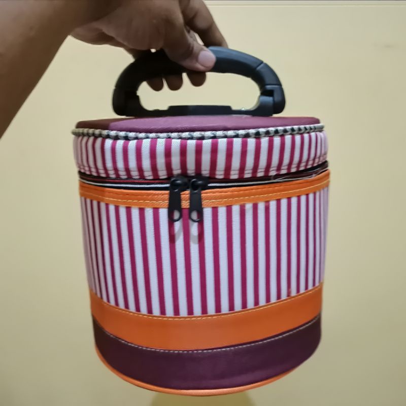 bakul beras takziah / tas serbaguna  / tas ondangan  / tas beras / tas tenong / multi bag / tas kosmetik / tas undangan hand bag tas tangan /tas wanita tas tempat bekal /tas unik / tas untuk bekal / tas baju bayi tas segi tas bulat oval