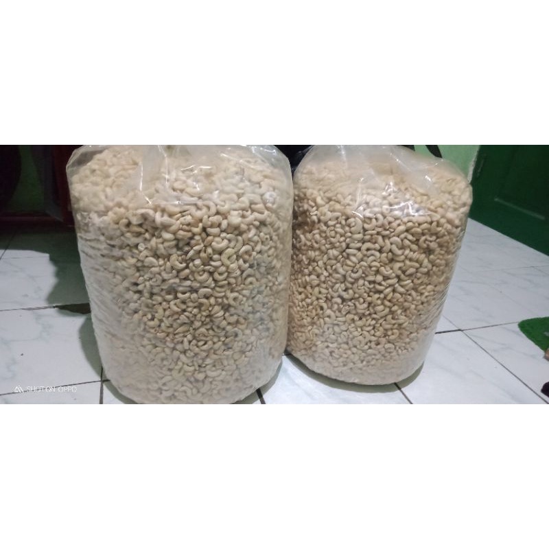 

KACANG MEDE WONOGIRI Mentah 1kg