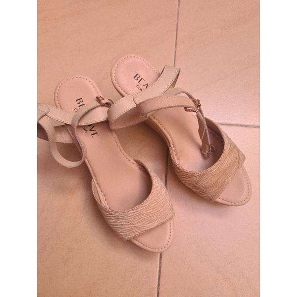 BEAJOVE WEDGES NUDE