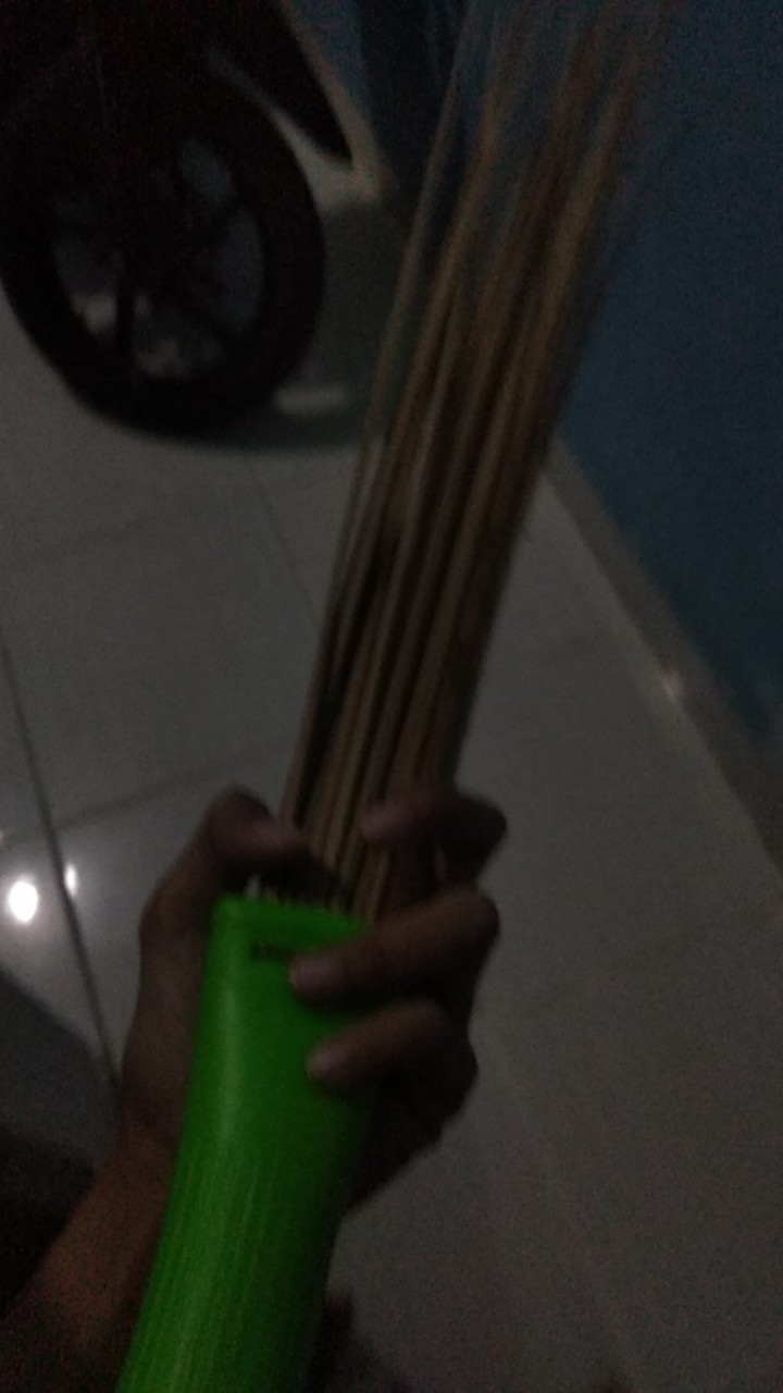 Best Seller Sapu Lidi Kecil