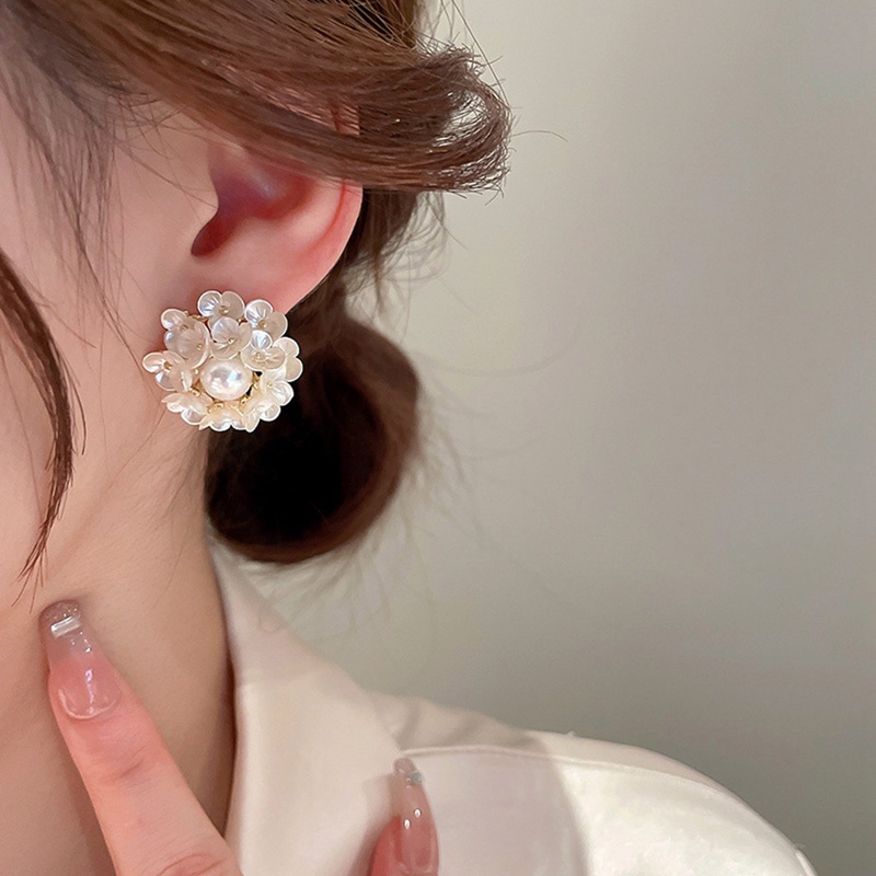 Anting Tusuk Bentuk Bunga Bahan Akrilik Lapis Emas Untuk Wanita