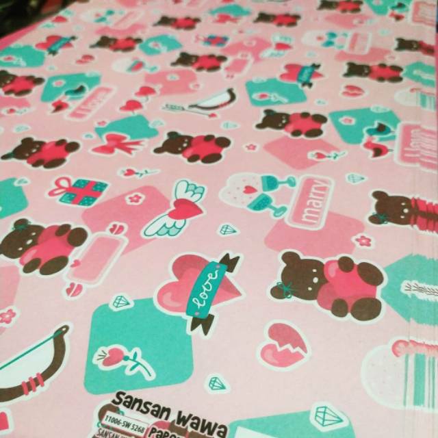 

Kertas Kado Sansan Wawa Love 5268