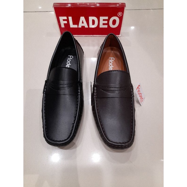 sepatu mocasin pria fladeo