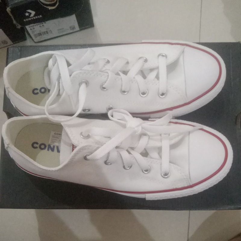 Sepatu Converse 272858C