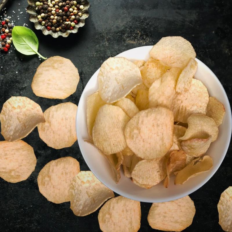 

keripik talas gurih, renyah tanpa pengawet apapun.