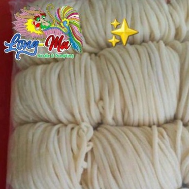 

mie mentah/mie pangsit /bakmi/mi kenyal 500 gr isi 6 roll
