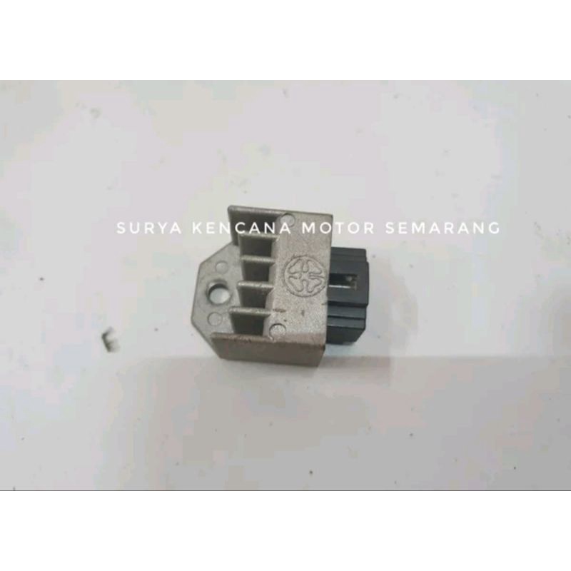 Kiprok regulator Honda Grand Supra merk Federal