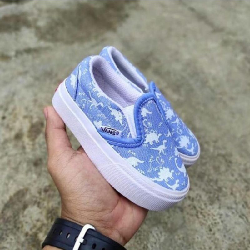 [BISA COD] Sepatu anak vans slop dino crem/putih/biru murah