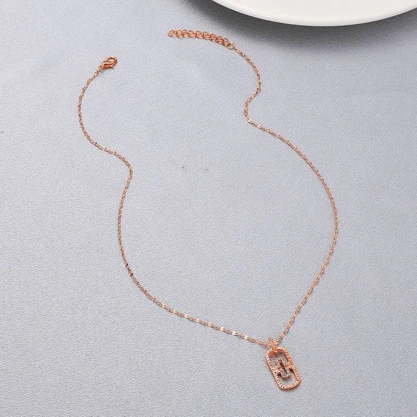 Kalung Wanita Rantai Copper Lapis Rose Gold Berlian Bentuk Persegi Panjang Dalika